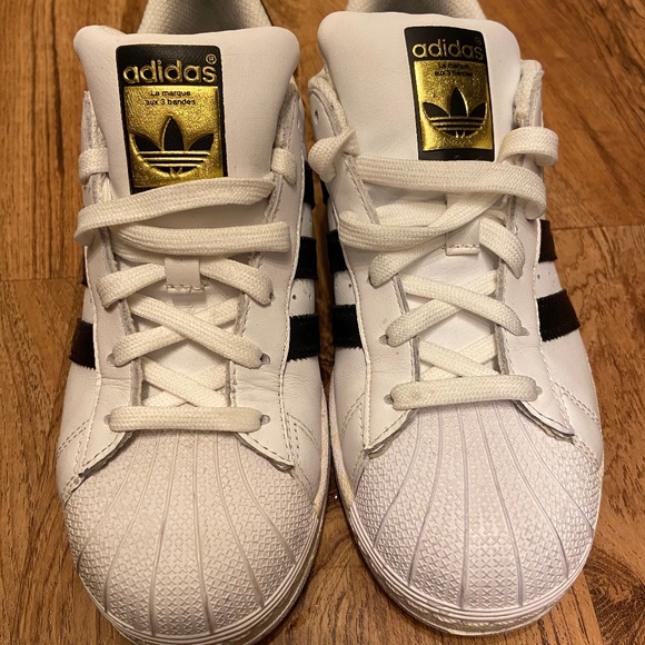 Adidas Superstar Original - Size 4 - Picture 1 of 7